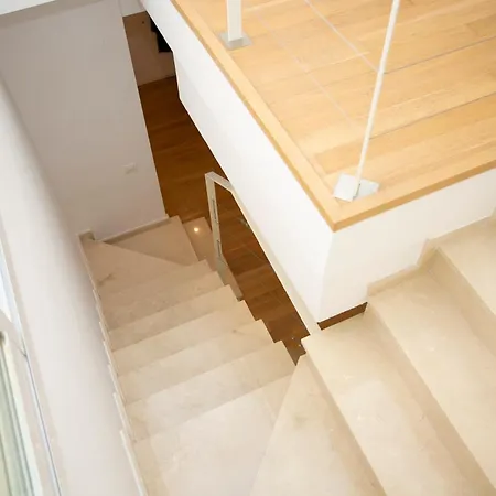 Appartement Singularstays Comedias Iv